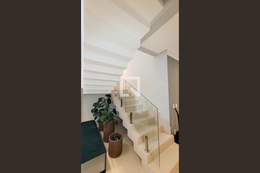 Casa à Venda - Res. Parque dos Alecrins, 4 Quartos,  329 m2 em , Campinas - sp | SoloBR
