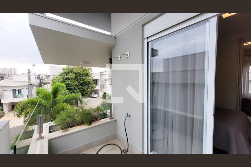 Casa à Venda - Res. Parque dos Alecrins, 4 Quartos,  329 m2 em , Campinas - sp | SoloBR