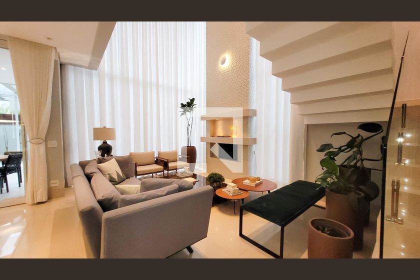 Casa à Venda - Res. Parque dos Alecrins, 4 Quartos,  329 m2 em , Campinas - sp | SoloBR
