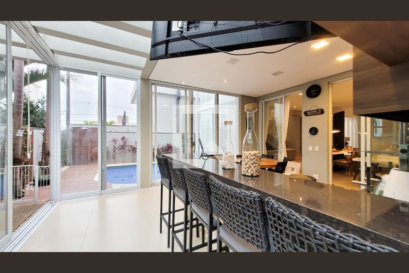 Casa à Venda - Res. Parque dos Alecrins, 4 Quartos,  329 m2 em , Campinas - sp | SoloBR