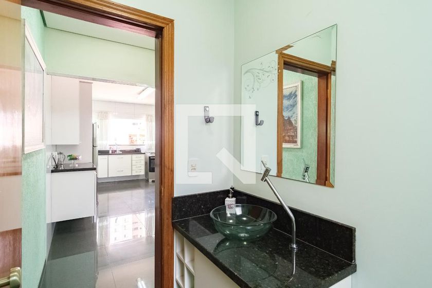 Casa, 3 quartos, 226 m² - Foto 15