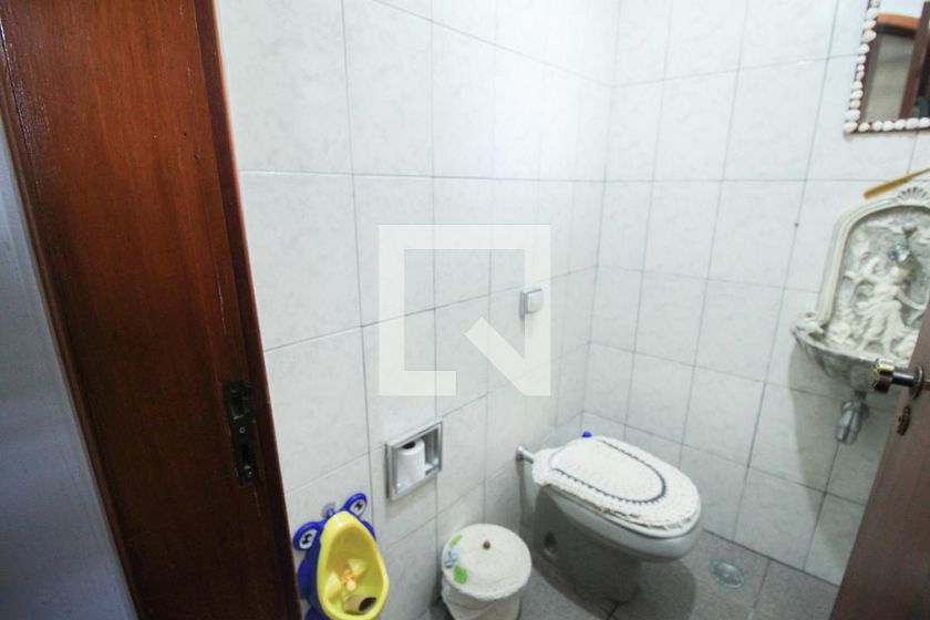 Casa, 4 quartos, 258 m² - Foto 40