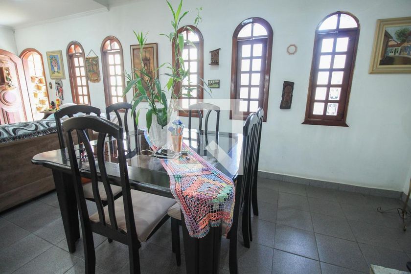Casa, 4 quartos, 258 m² - Foto 6
