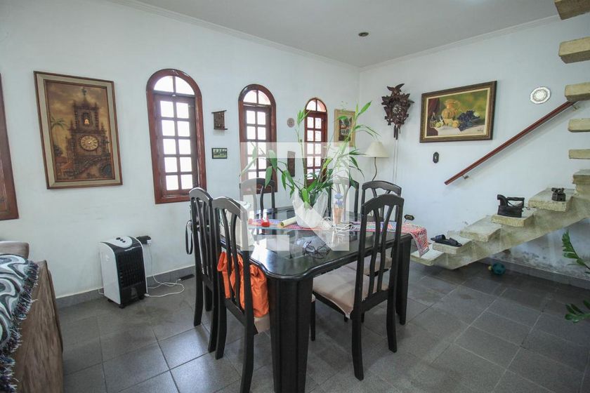 Casa, 4 quartos, 258 m² - Foto 5
