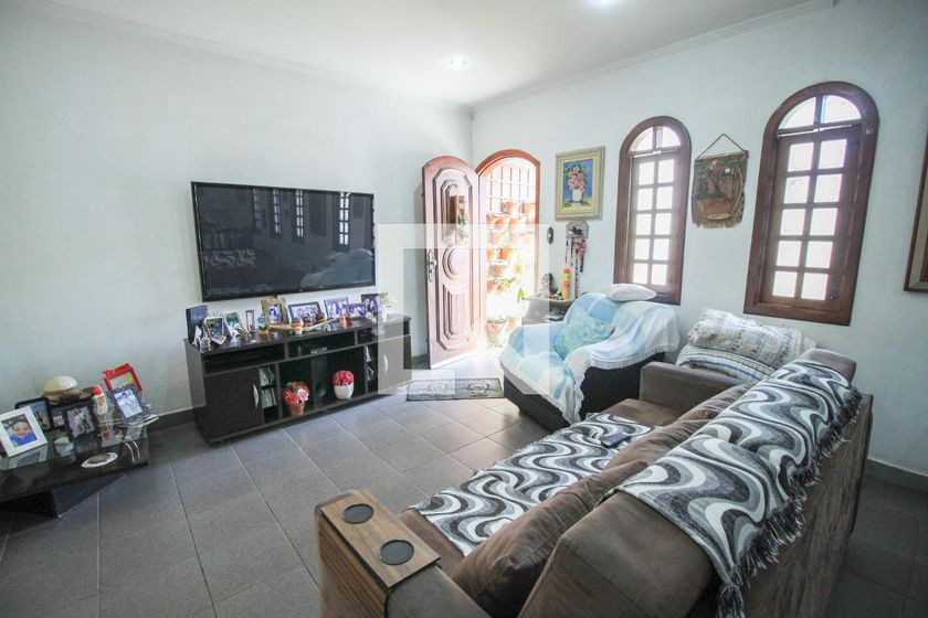 Casa, 4 quartos, 258 m² - Foto 1