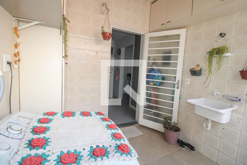 Casa à Venda - Jardim Flamboyant, 3 Quartos,  176 m2 em , Campinas - sp | SoloBR