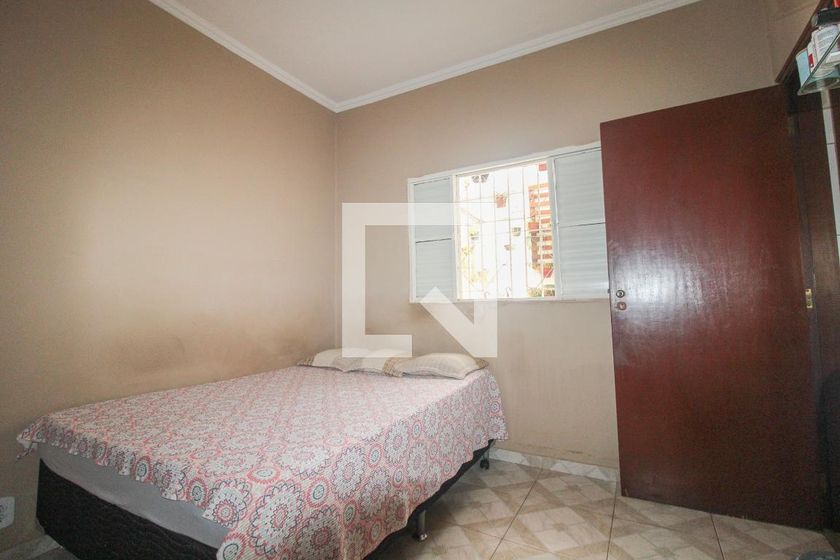 Casa à Venda - Jardim Flamboyant, 3 Quartos,  176 m2 em , Campinas - sp | SoloBR