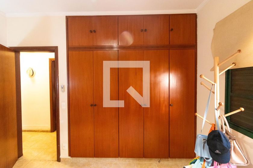 Casa à Venda - Jardim Chapadão, 3 Quartos,  360 m2 em , Campinas - sp | SoloBR
