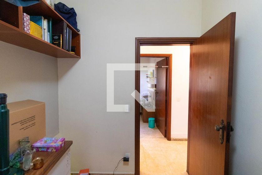 Casa à Venda - Jardim Chapadão, 3 Quartos,  360 m2 em , Campinas - sp | SoloBR