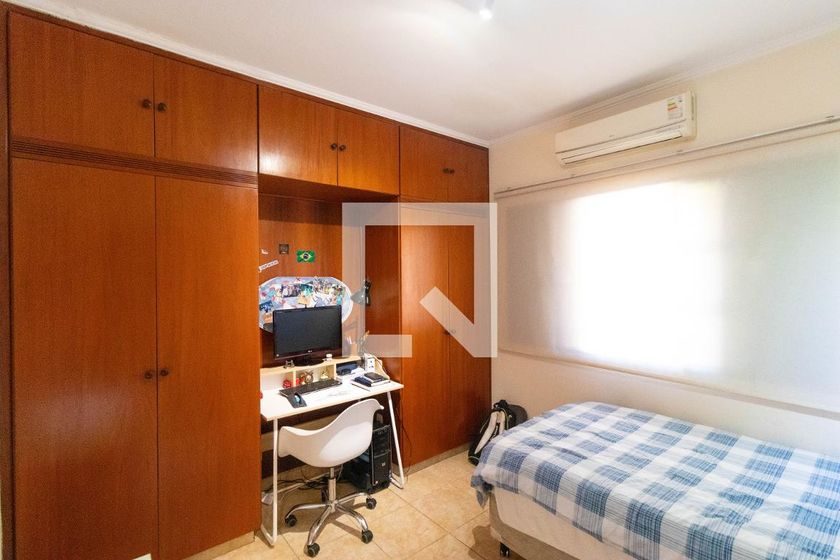 Casa à Venda - Jardim Chapadão, 3 Quartos,  360 m2 em , Campinas - sp | SoloBR
