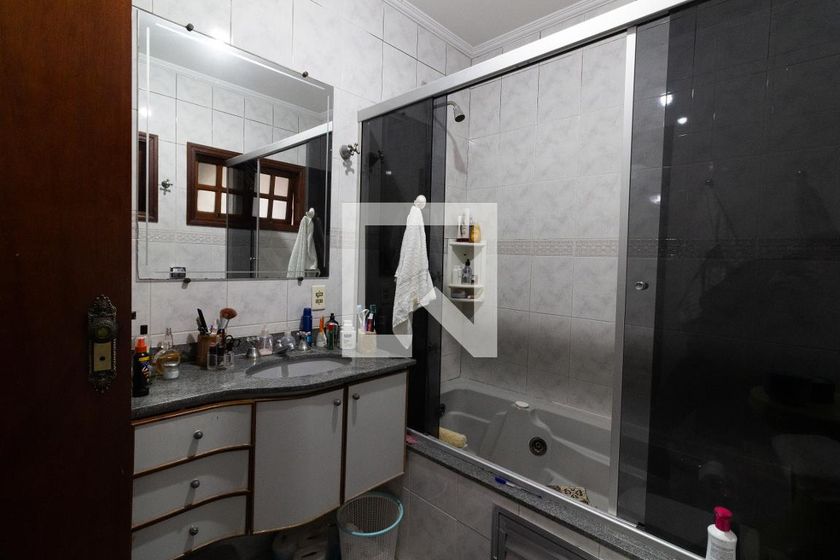 Casa, 3 quartos, 200 m² - Foto 37