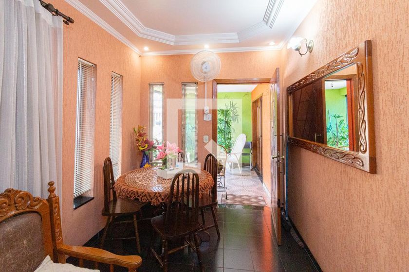 Casa, 3 quartos, 250 m² - Foto 5