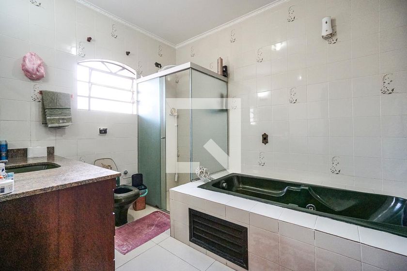 Casa, 3 quartos, 226 m² - Foto 53