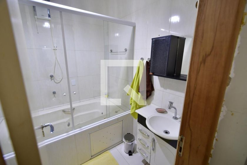 Casa à Venda - Jardim Flamboyant, 3 Quartos,  290 m2 em , Campinas - sp | SoloBR