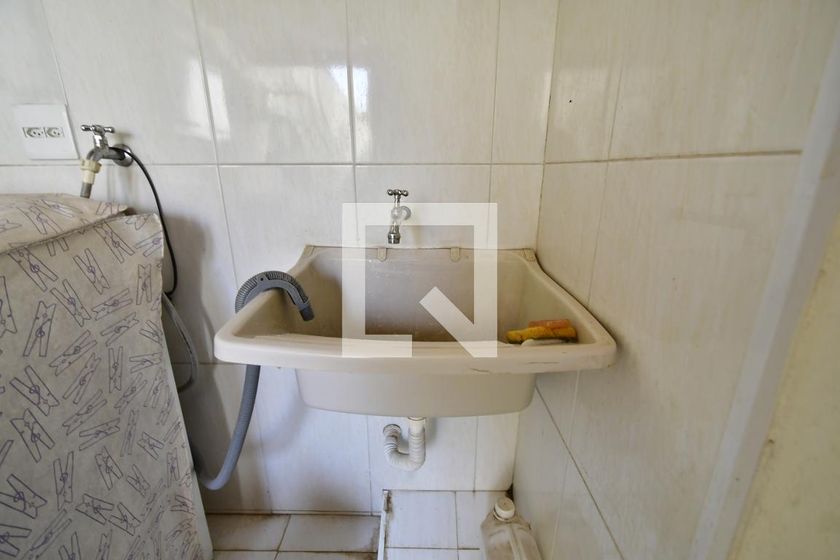 Casa à Venda - Jardim Flamboyant, 3 Quartos,  290 m2 em , Campinas - sp | SoloBR