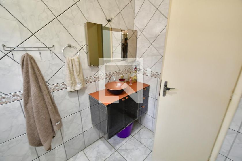 Casa à Venda - Jardim Flamboyant, 3 Quartos,  290 m2 em , Campinas - sp | SoloBR