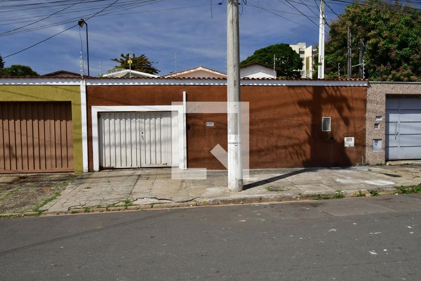 Casa à Venda - Jardim Flamboyant, 3 Quartos,  290 m2 em , Campinas - sp | SoloBR