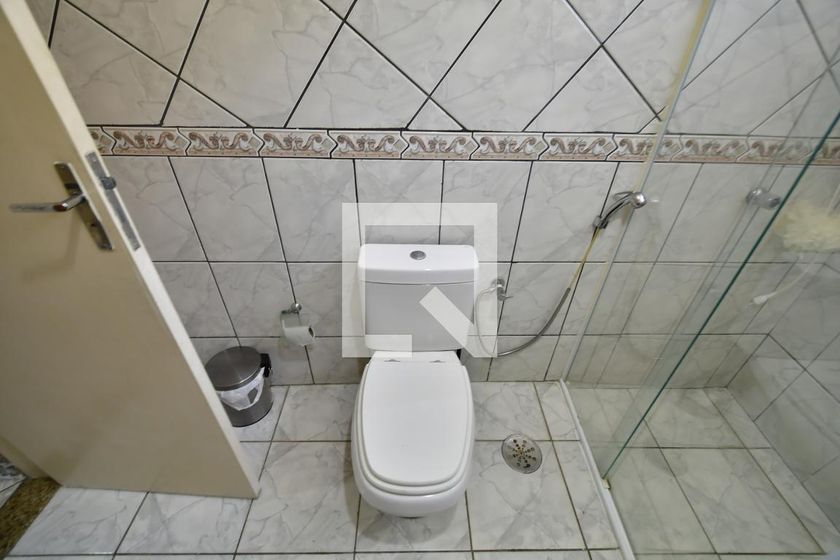 Casa à Venda - Jardim Flamboyant, 3 Quartos,  290 m2 em , Campinas - sp | SoloBR
