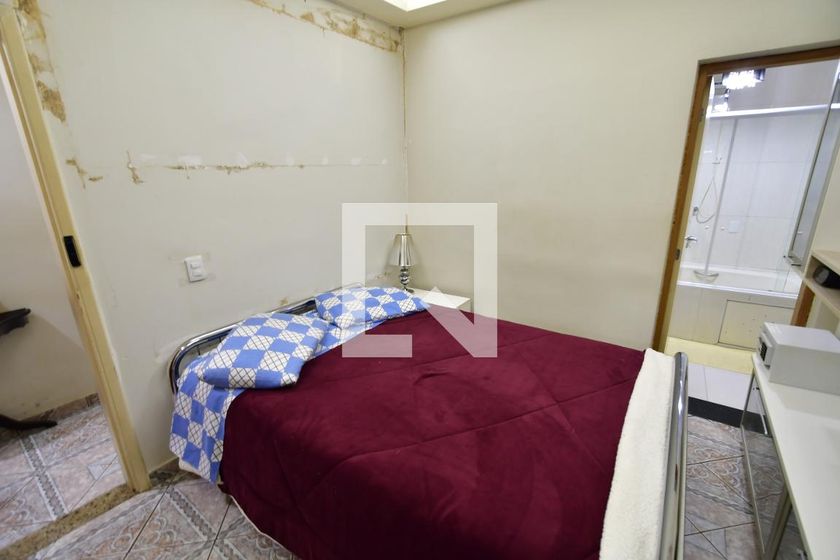 Casa à Venda - Jardim Flamboyant, 3 Quartos,  290 m2 em , Campinas - sp | SoloBR