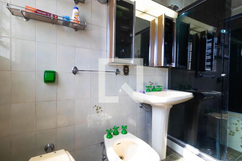 Casa à Venda - Centro, 2 Quartos,  148 m2 em , Campinas - sp | SoloBR