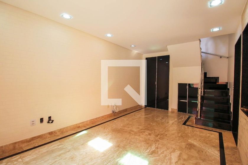 Casa, 3 quartos, 300 m² - Foto 2