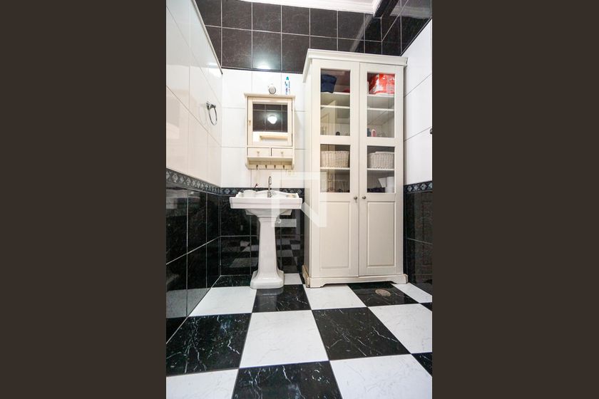 Casa, 3 quartos, 367 m² - Foto 47