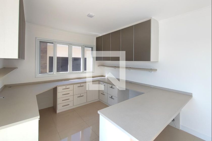 Casa à Venda - Parque Prado, 5 Quartos,  360 m2 em , Campinas - sp | SoloBR