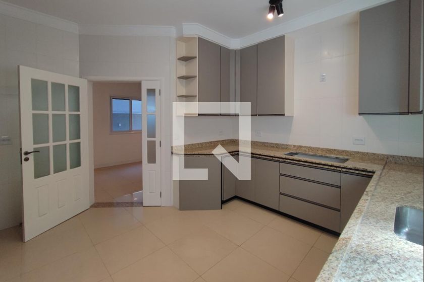 Casa à Venda - Parque Prado, 5 Quartos,  360 m2 em , Campinas - sp | SoloBR