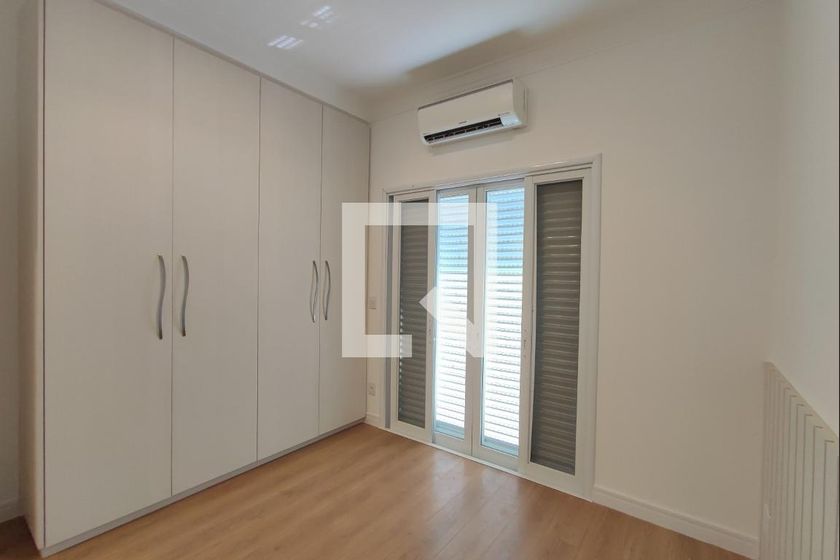 Casa à Venda - Parque Prado, 5 Quartos,  360 m2 em , Campinas - sp | SoloBR