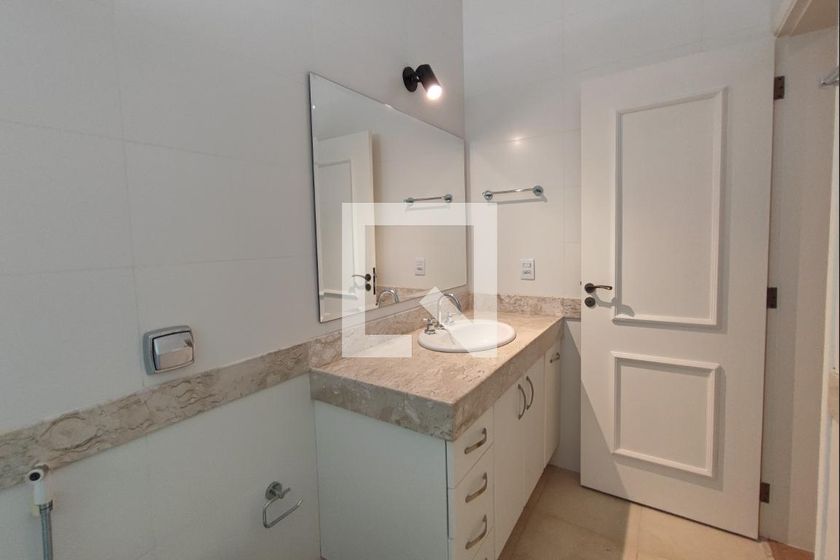 Casa à Venda - Parque Prado, 5 Quartos,  360 m2 em , Campinas - sp | SoloBR