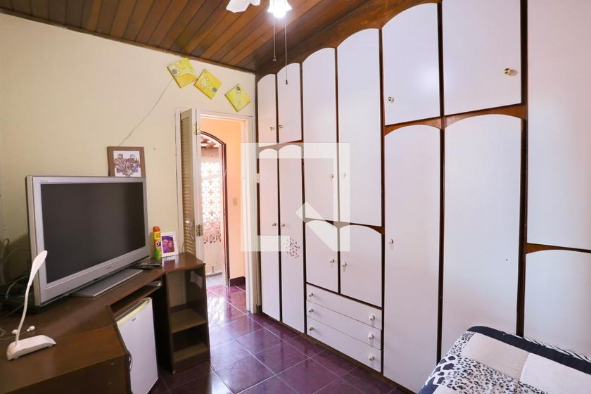 Casa, 6 quartos, 176 m² - Foto 47