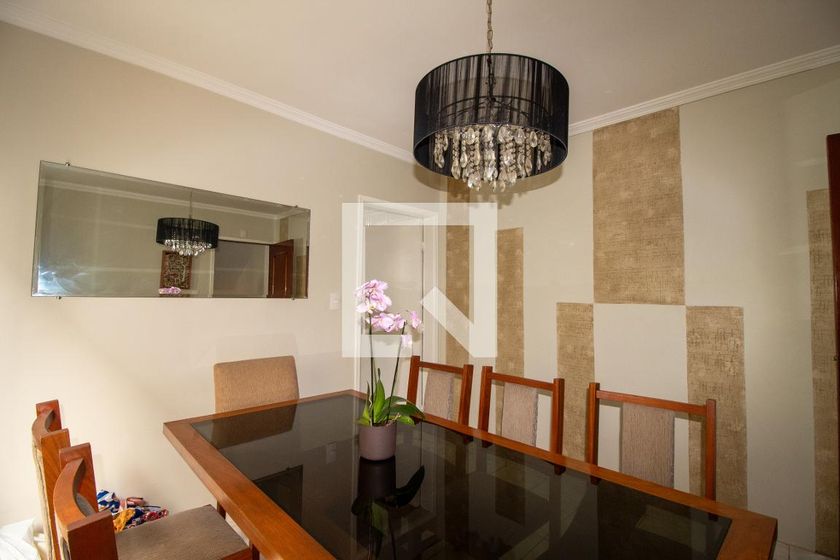 Casa, 4 quartos, 185 m² - Foto 8
