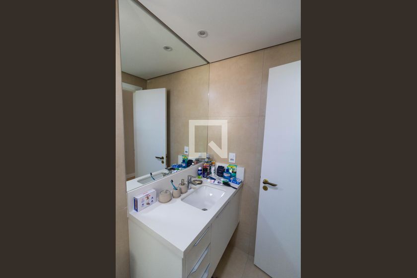 Apartamento à Venda - Vila Brandina, 4 Quartos,  139 m2 em , Campinas - sp | SoloBR
