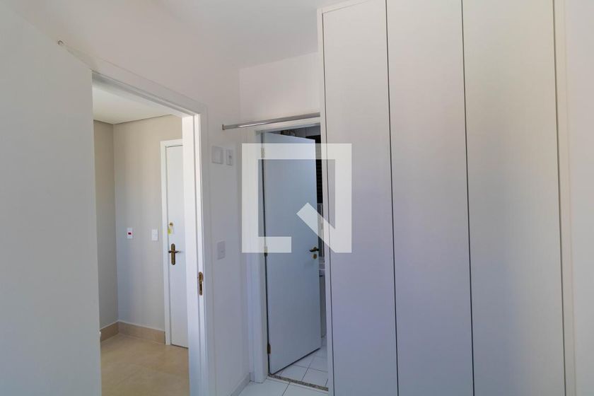 Apartamento à Venda - Vila Brandina, 4 Quartos,  139 m2 em , Campinas - sp | SoloBR