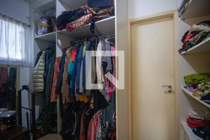 Casa, 4 quartos, 200 m² - Foto 15