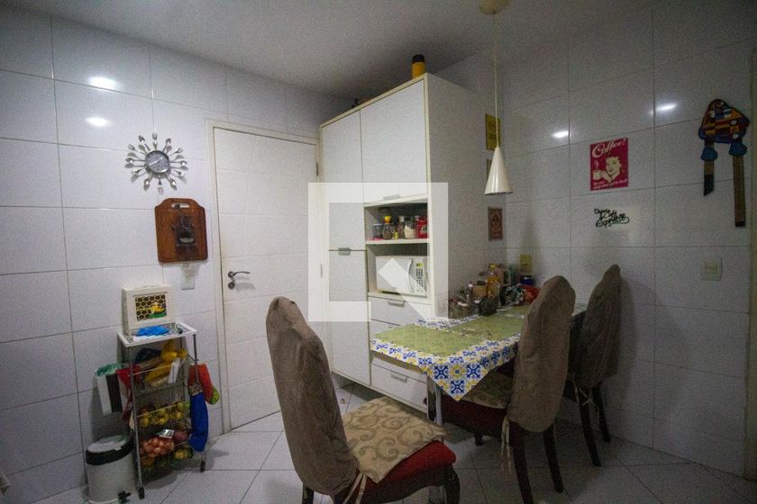 Casa, 4 quartos, 200 m² - Foto 43