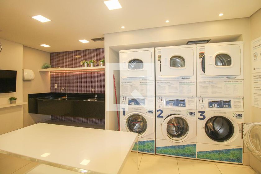 Apartamento à Venda - Bosque, 1 Quarto,  45 m2 em , Campinas - sp | SoloBR