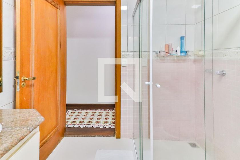 Casa, 4 quartos, 347 m² - Foto 41