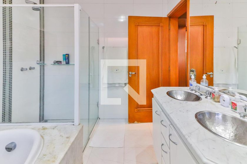 Casa, 4 quartos, 347 m² - Foto 19