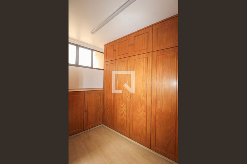 Apartamento à Venda - Cambuí, 4 Quartos,  374 m2 em , Campinas - sp | SoloBR