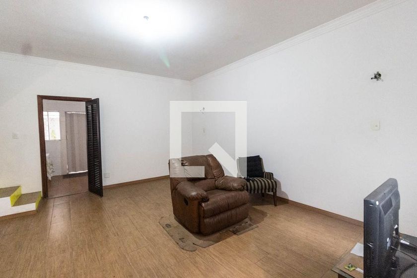 Casa, 4 quartos, 190 m² - Foto 2