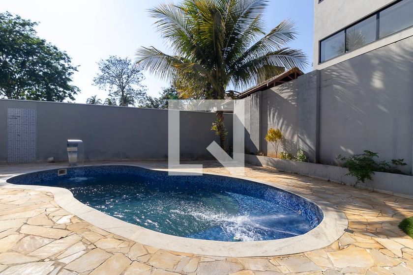 Casa à Venda - Swiss Park, 4 Quartos,  570 m2 em , Campinas - sp | SoloBR
