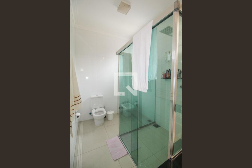 Casa à Venda - Nova Campinas, 4 Quartos,  416 m2 em , Campinas - sp | SoloBR