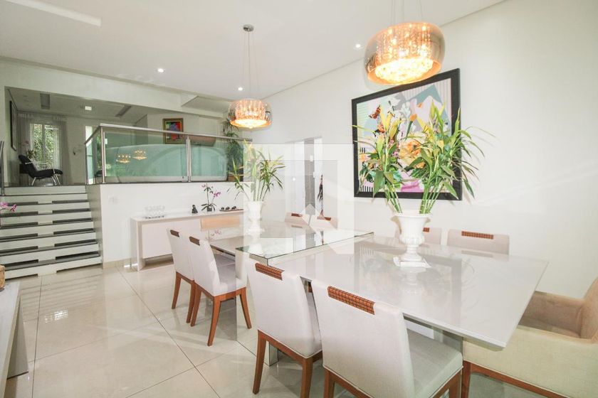 Casa à Venda - Nova Campinas, 4 Quartos,  416 m2 em , Campinas - sp | SoloBR