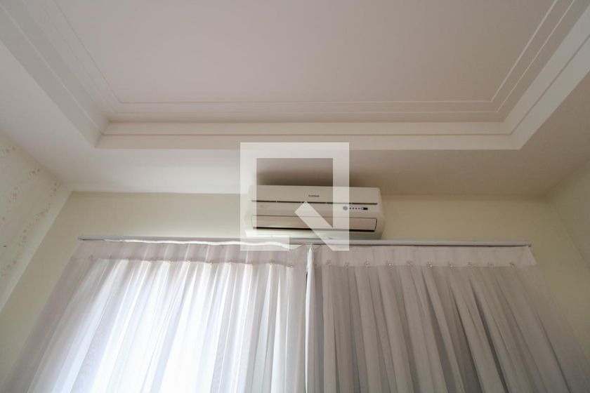 Casa à Venda - Nova Campinas, 4 Quartos,  416 m2 em , Campinas - sp | SoloBR