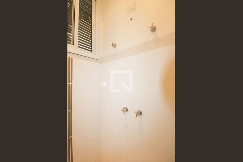 Casa à Venda - Nova Campinas, 4 Quartos,  416 m2 em , Campinas - sp | SoloBR