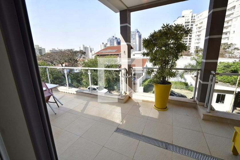 Casa à Venda - Mansões Santo Antônio, 3 Quartos,  459 m2 em , Campinas - sp | SoloBR