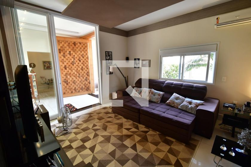Casa à Venda - Mansões Santo Antônio, 3 Quartos,  459 m2 em , Campinas - sp | SoloBR