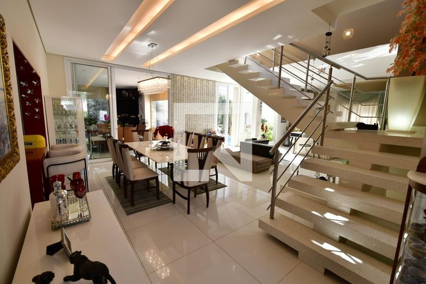 Casa à Venda - Mansões Santo Antônio, 3 Quartos,  459 m2 em , Campinas - sp | SoloBR