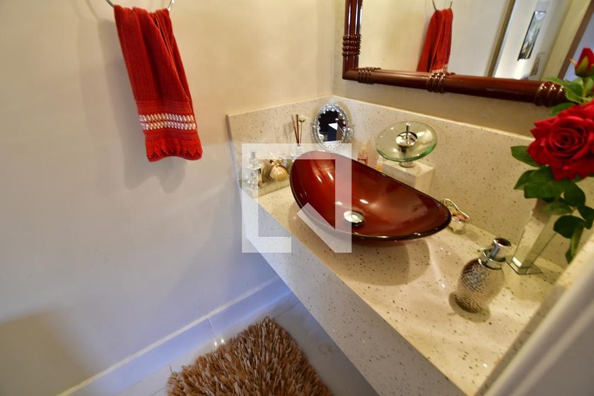 Casa à Venda - Mansões Santo Antônio, 3 Quartos,  459 m2 em , Campinas - sp | SoloBR